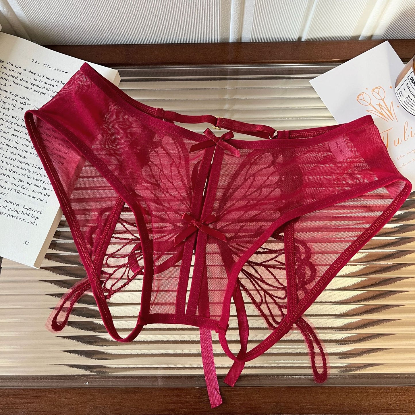 Sexy Butterfly Lace-up Low-Rise Briefs