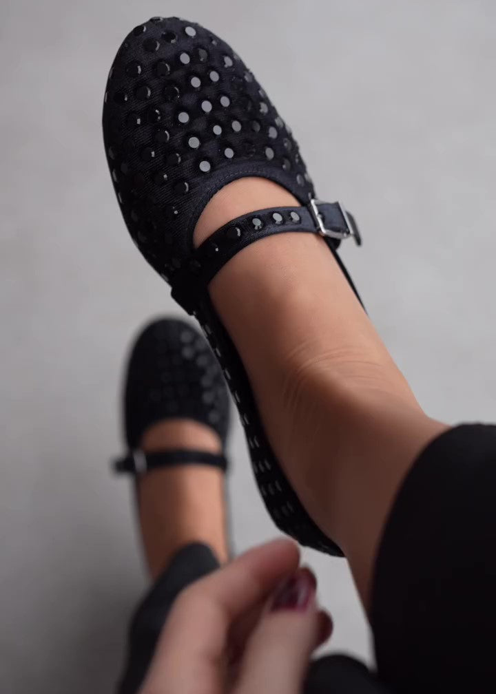 Genuine Leather Rhinestone Buckle Shoes