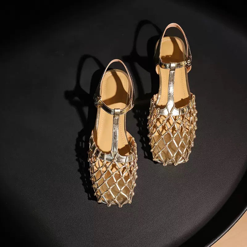Vintage Hollow Mesh Buckle Sandals