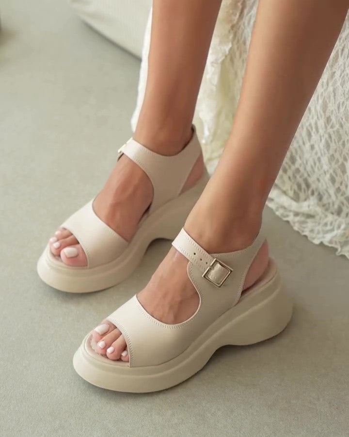 Genuine Leather Thick-soled Buckle Sandals