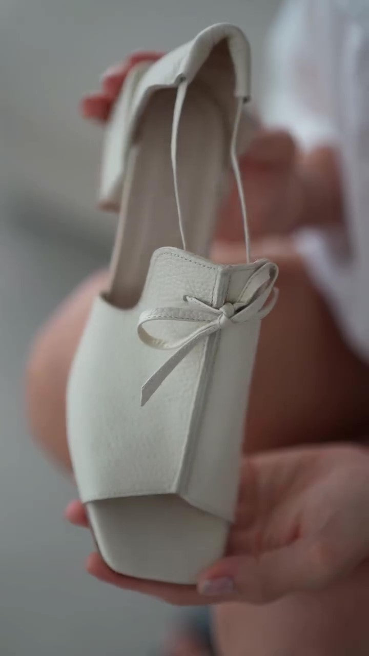 Square Toe Leather Strappy Sandals