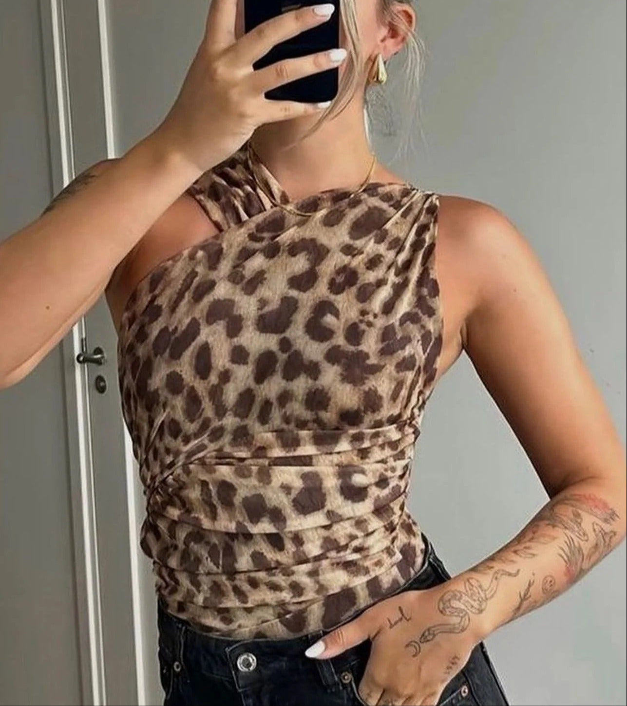 Elegant Strap Leopard Print Sleeveless Top