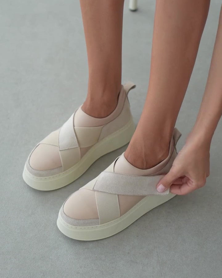 Fashionable Casual Non-slip Thick-soled Shoes