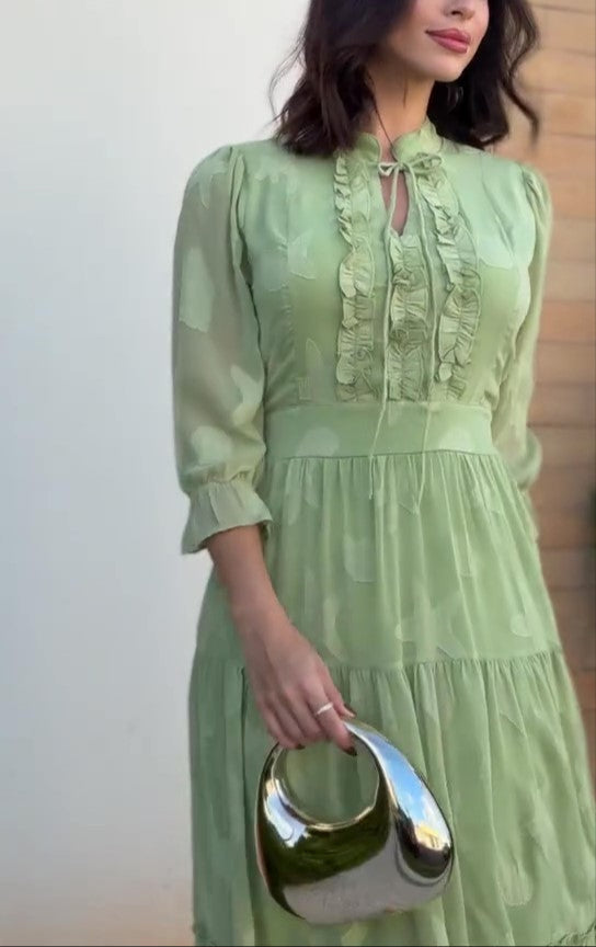 Sarita Elegant Midi Dress