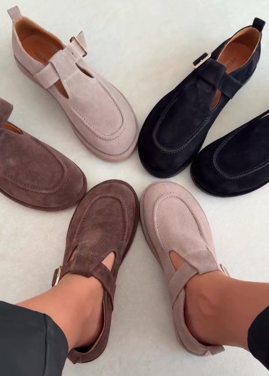 Round-toe Low-heeled Flats